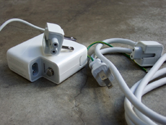 交換可能な電源プラグ