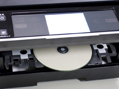 EP-901A内蔵CD/DVDトレイ
