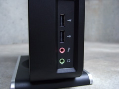 前面/USB×2、マイクイン、ヘッドホン