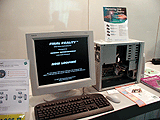 ApacerブースでのKA266-Rのデモ