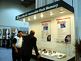 デジタルカメラ展示
