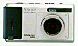 「COOLPIX 600」