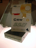 4倍書き込み16倍読みだしCD-RWドライブ