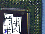 Intel製と酷似するマーク
