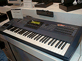 m-LAN対応カードを装着したキーボード