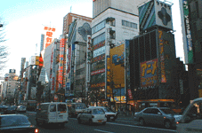秋葉原